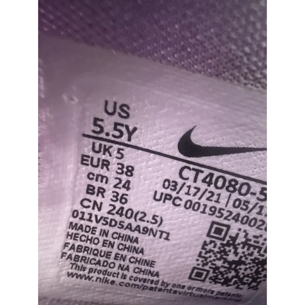 Nike‎ Kyrie 7 GS Expressions Basketball Shoes Youth 5.5Y Womens 7 Purple Red
